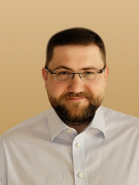 Александр Котляров.png